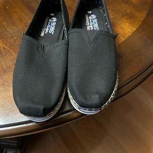 Woman  Skeckers Bobs shie good condition
